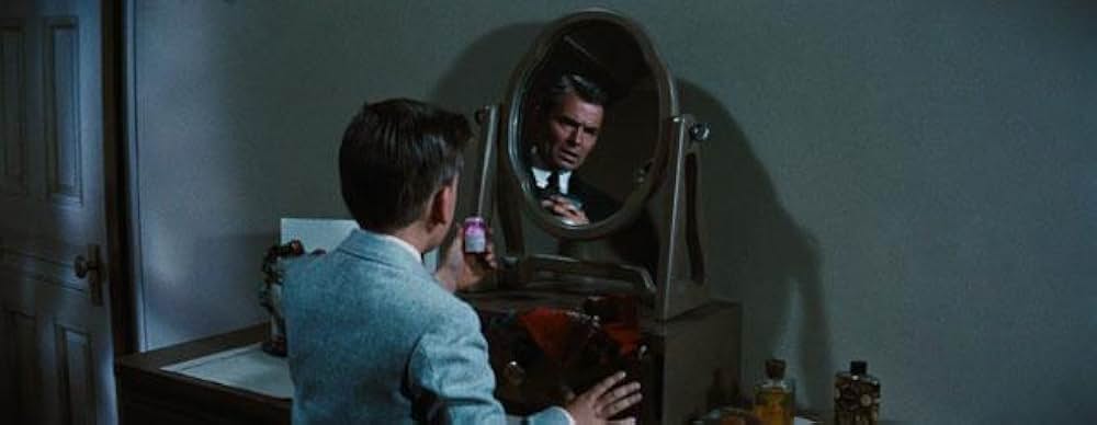 ビガー・ザン・ライフ 黒の報酬の画像