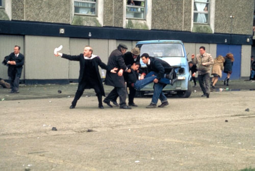 ブラディ・サンデーの画像