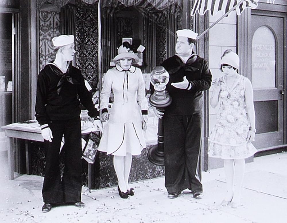 「極楽交通渋滞」Oliver Hardy & Ruby Blaine & Thelma Hill & スタン・ローレルの画像