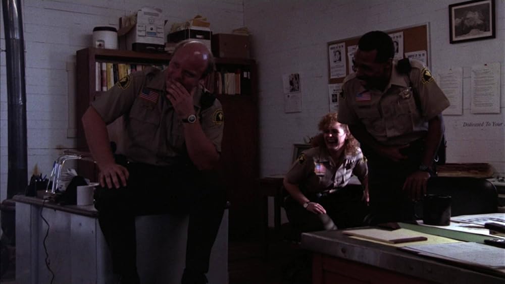 ピンク・キャデラックの画像