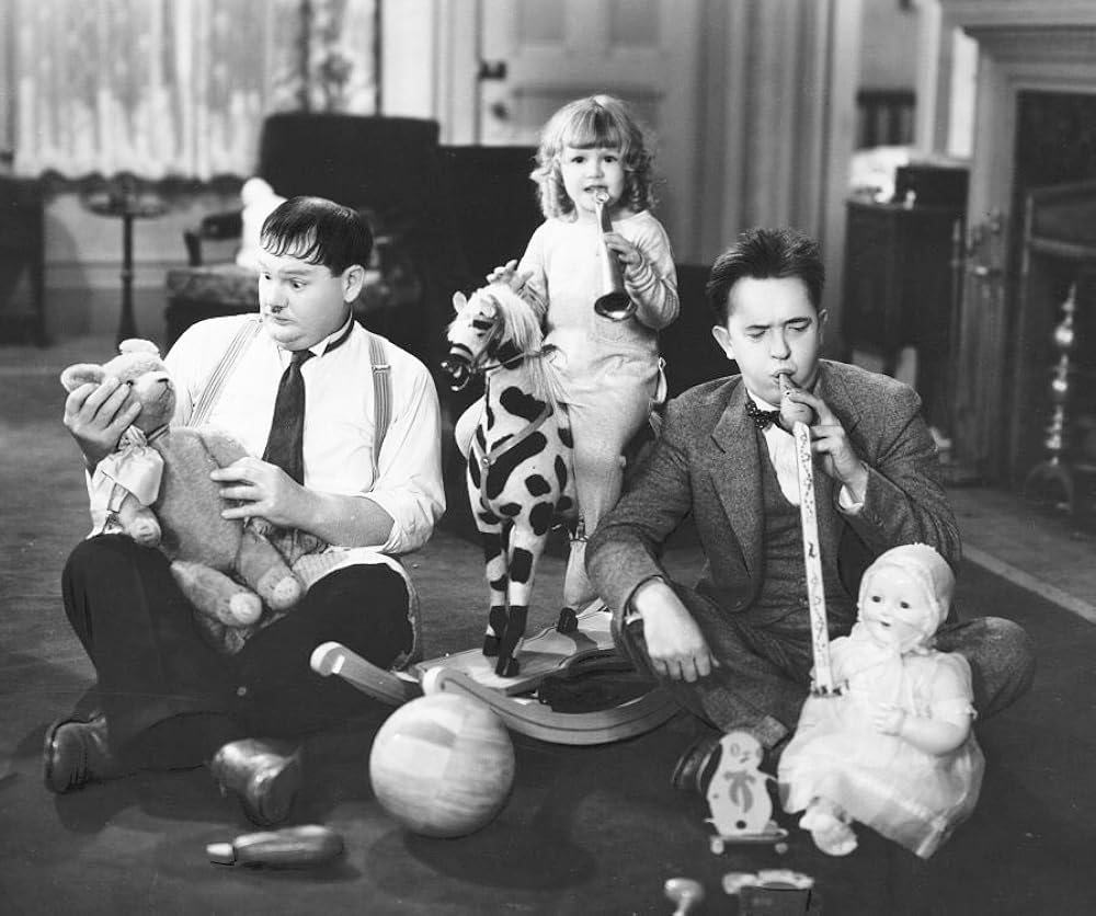 「極楽兵隊さん」Oliver Hardy & スタン・ローレル & Jacquie Lynの画像