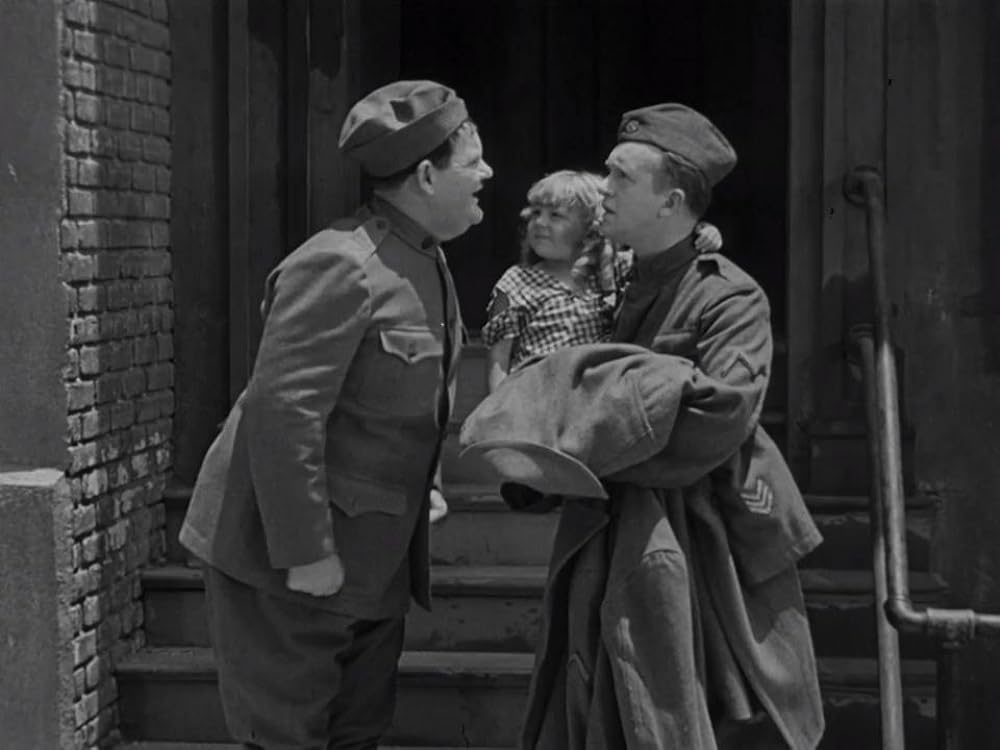 「極楽兵隊さん」Oliver Hardy & スタン・ローレル & Jacquie Lynの画像