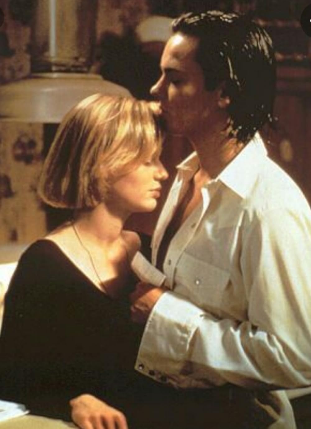 「愛と呼ばれるもの」リバー・フェニックス & サマンサ・マシスの画像