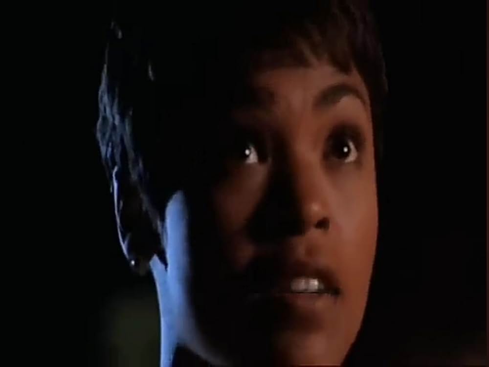 フライデイの画像