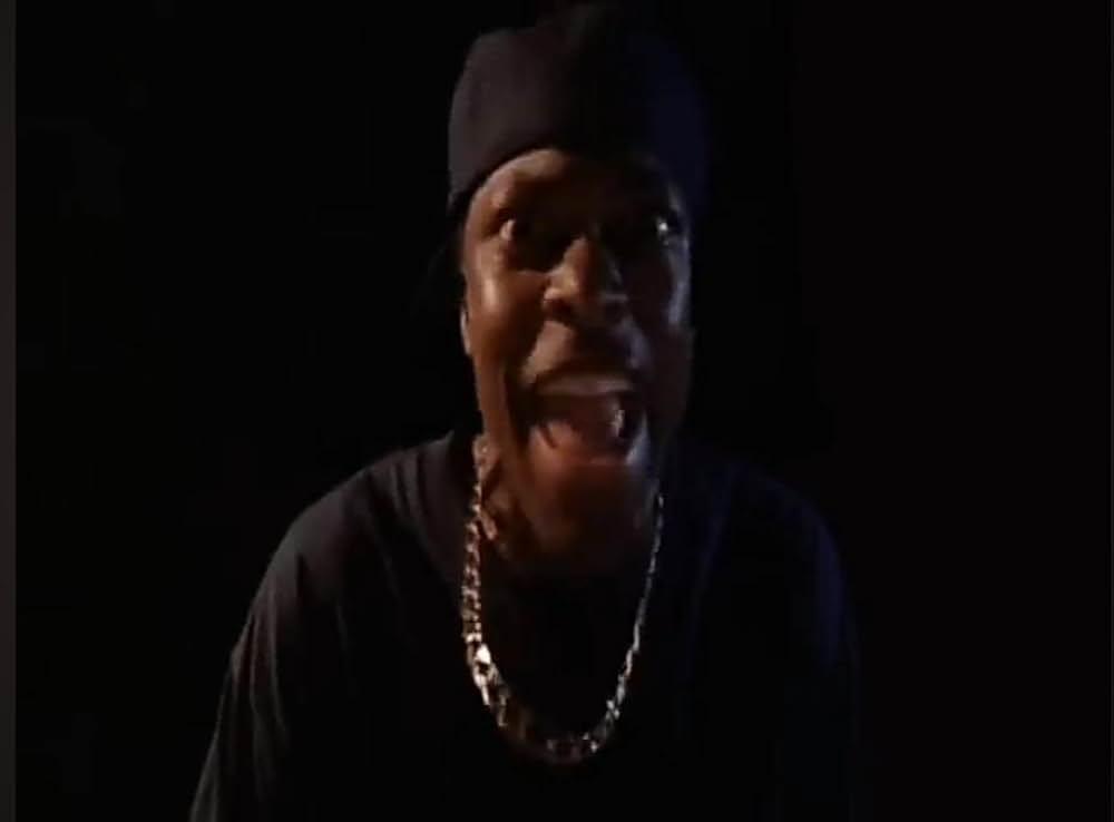 フライデイの画像