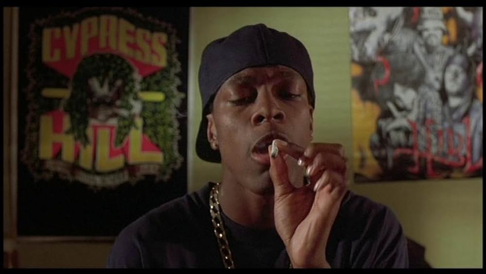 フライデイの画像