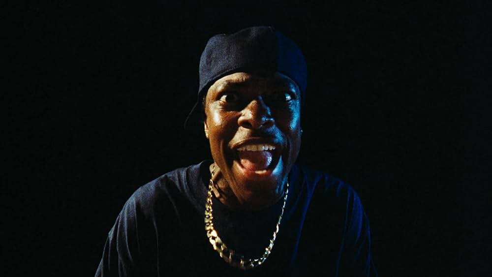 フライデイの画像