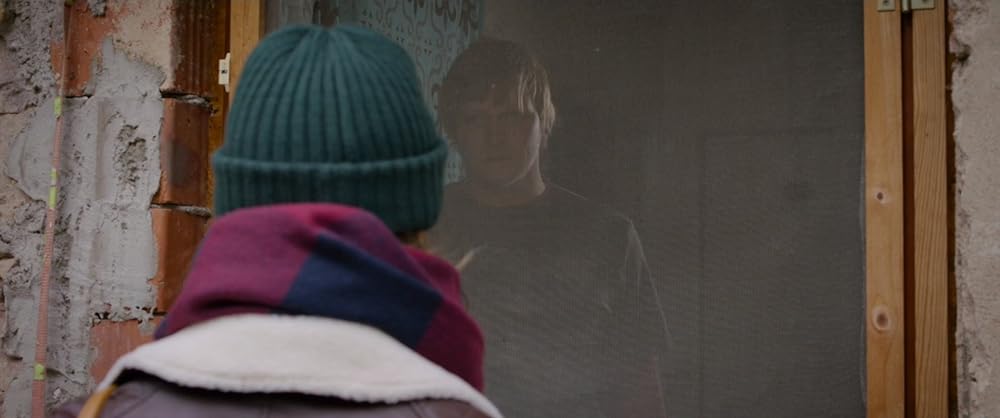 エマ 晒された裸体の画像