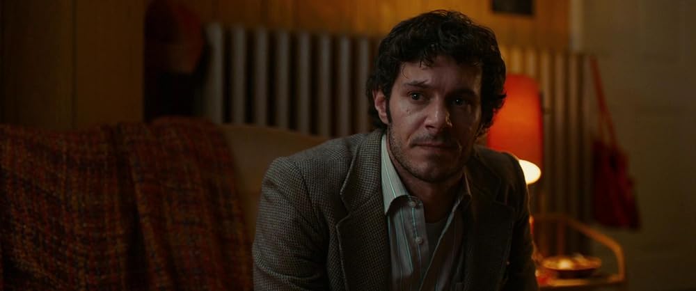 「私立探偵エイブ 折り紙殺人事件」アダム・ブロディの画像