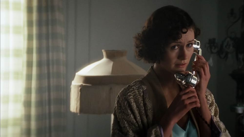 Bright Young Things（原題）の画像