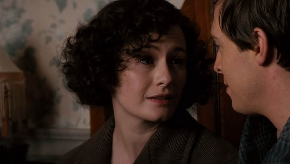 Bright Young Things（原題）の画像