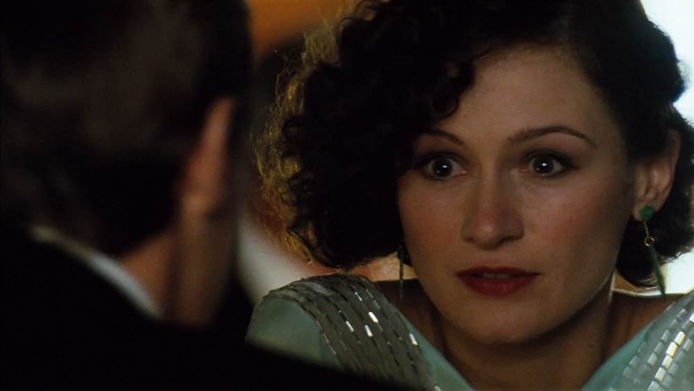 Bright Young Things（原題）の画像