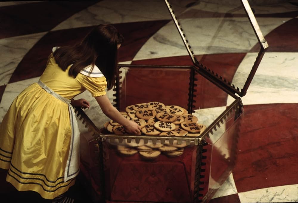 アリス・イン・ワンダーランド／不思議の国のアリスの画像