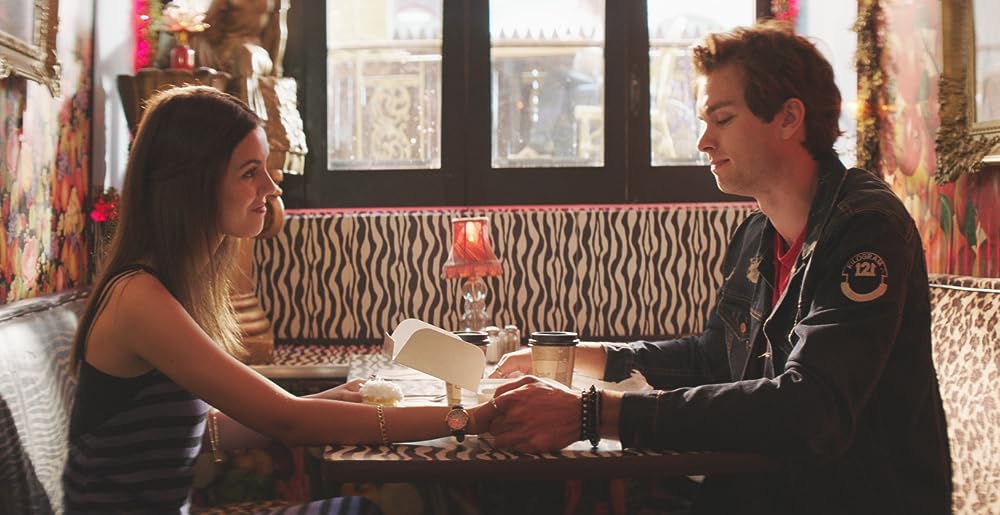 ナオミとイーライのキス禁止リストの画像