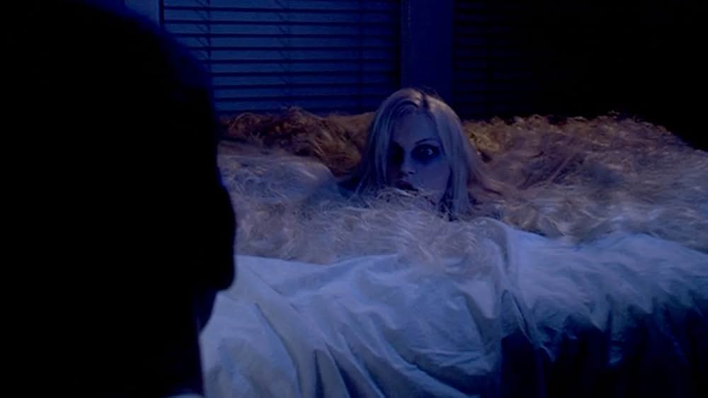 日本のこわい夜の画像