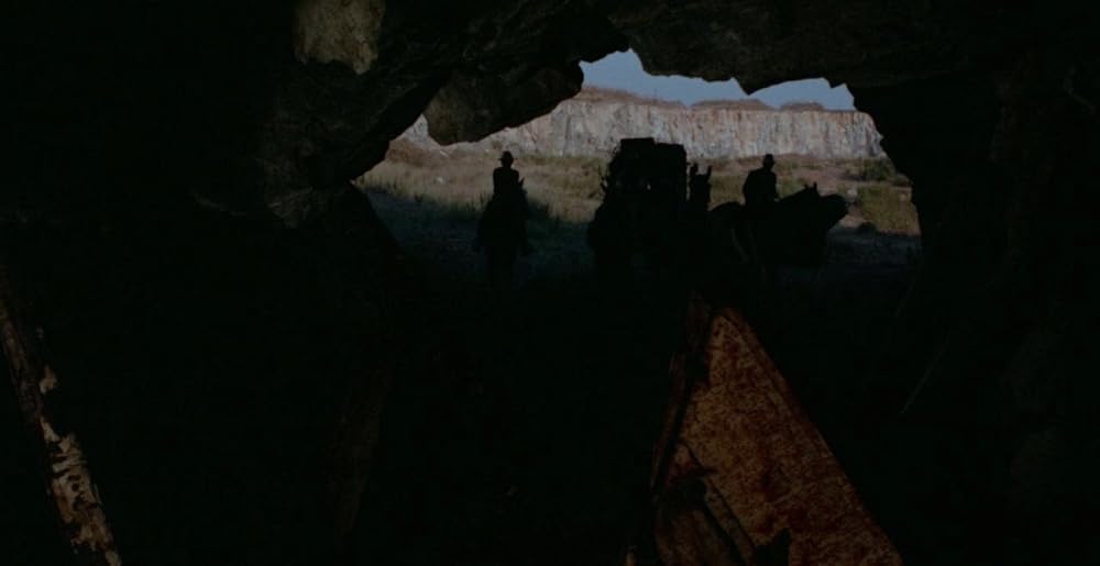 黄金の棺の画像