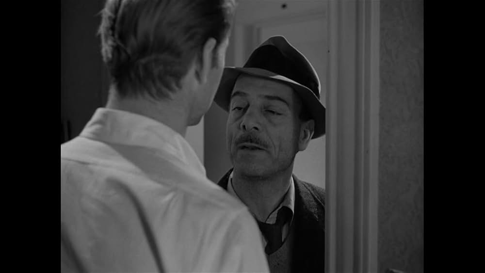 土曜日正午に襲えの画像