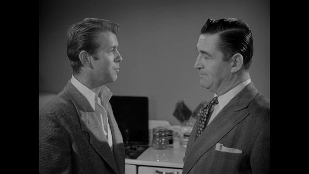 土曜日正午に襲えの画像