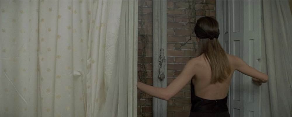 危険な戯れの画像