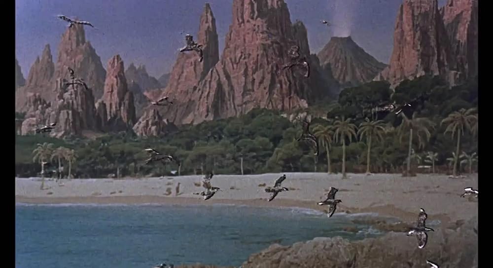 SF巨大生物の島の画像