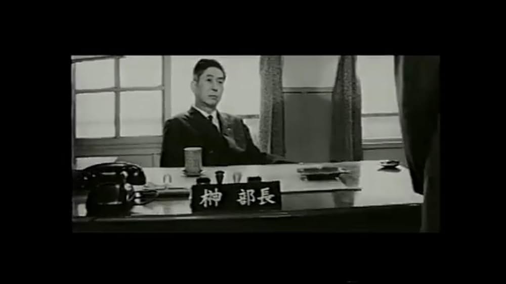 証人の椅子の画像