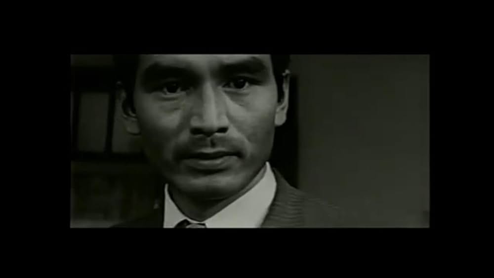 証人の椅子の画像