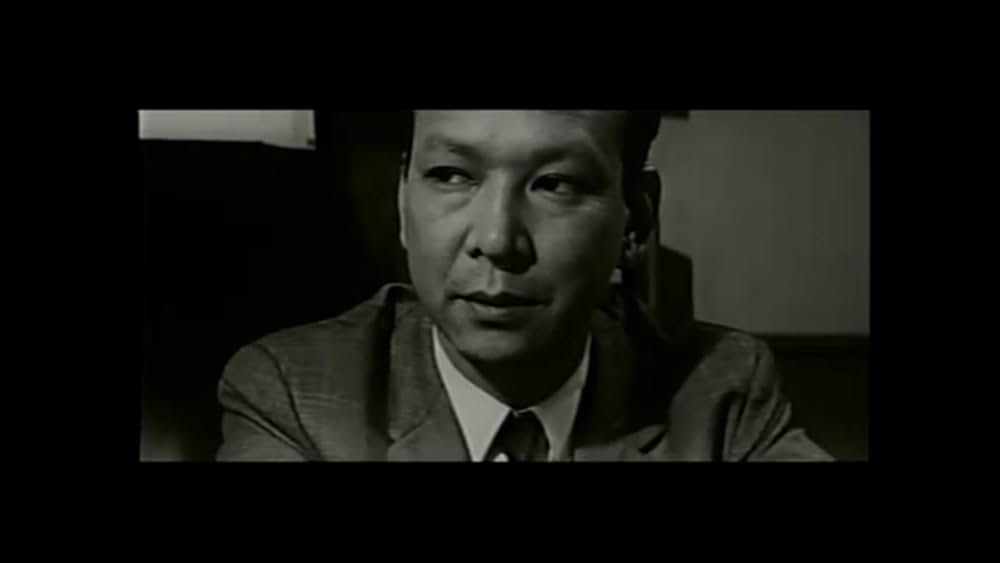 証人の椅子の画像