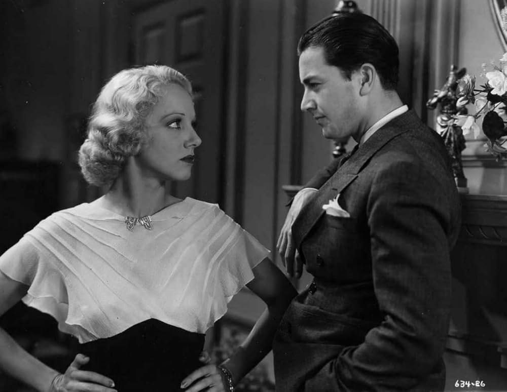 土曜日の大観衆の画像