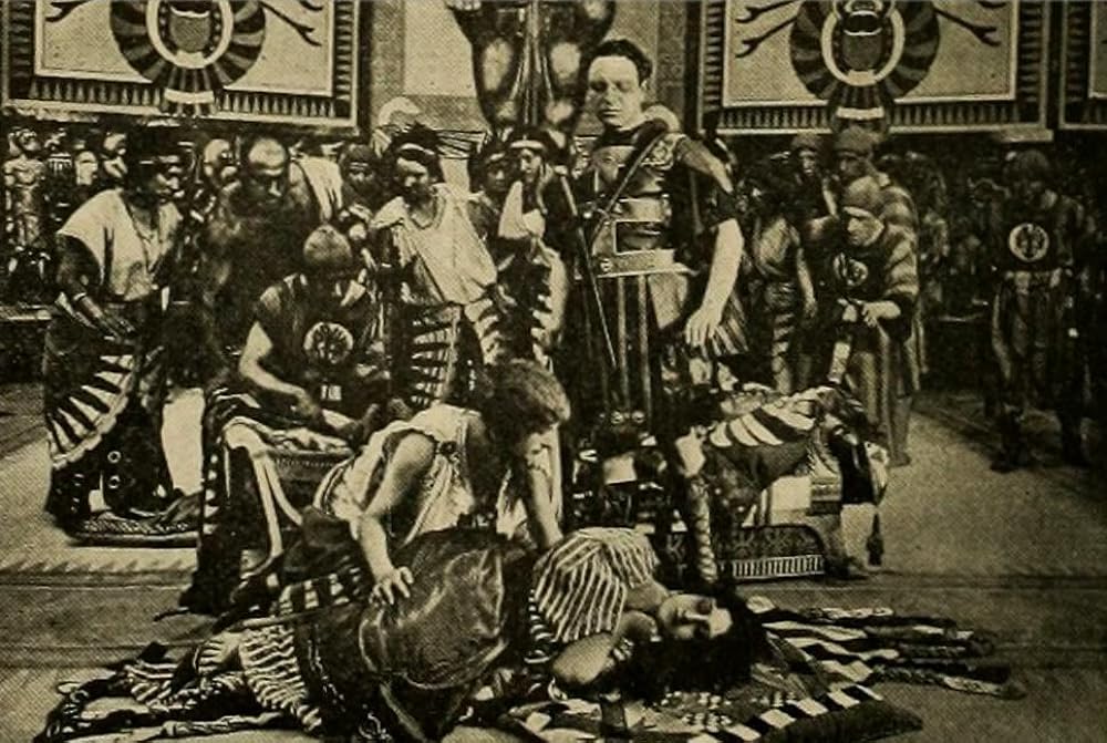 カビリアの画像