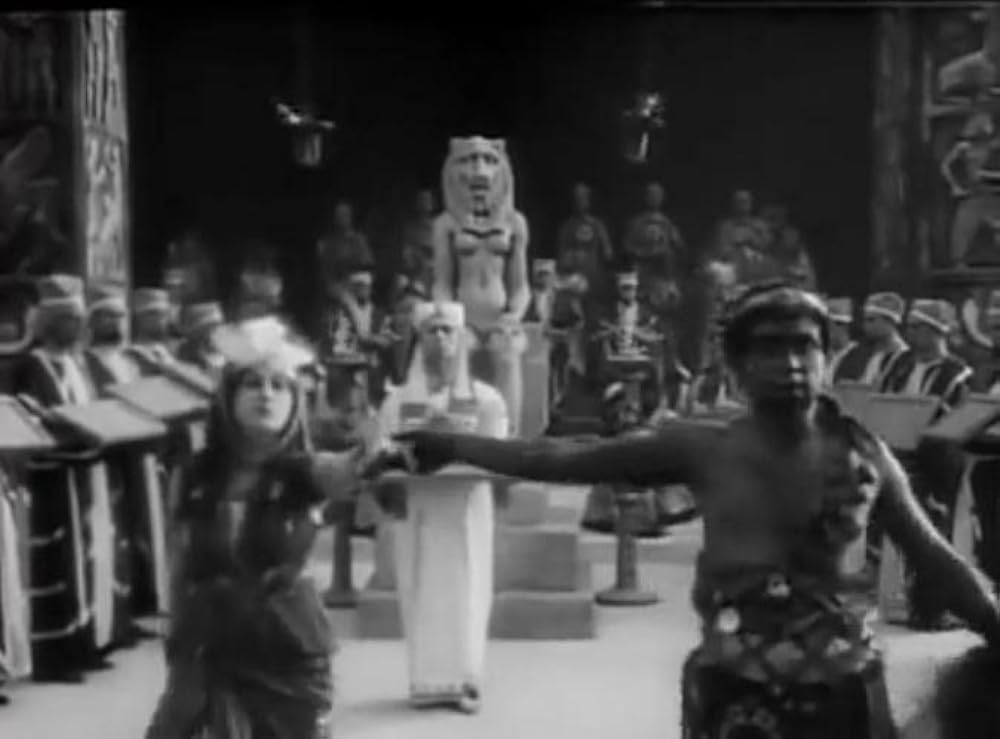 カビリアの画像