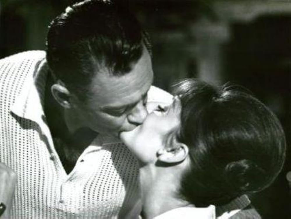 「パリで一緒に」オードリー・ヘプバーン & ウィリアム・ホールデンの画像