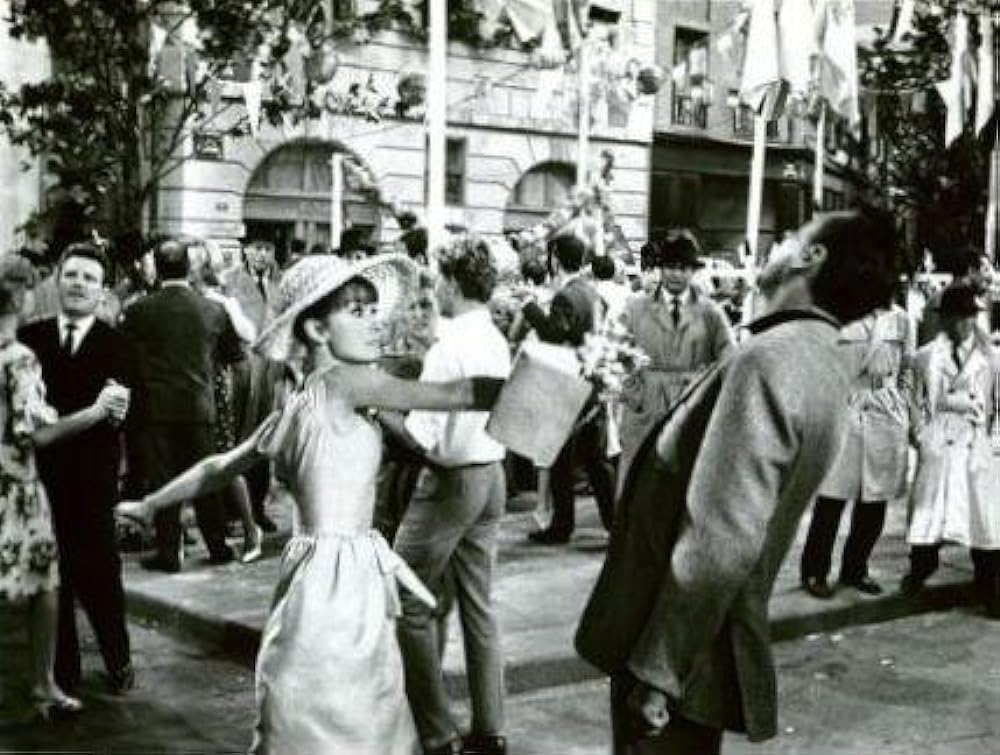 「パリで一緒に」オードリー・ヘプバーン & ウィリアム・ホールデンの画像