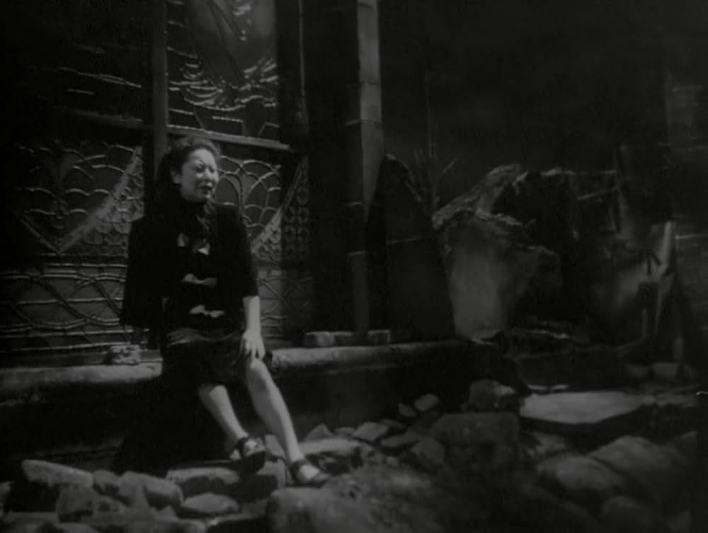 夜の女たちの画像