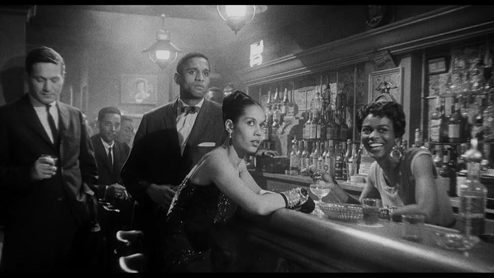 拳銃の報酬の画像