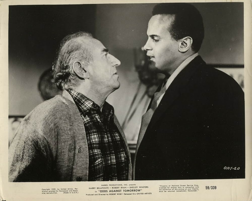 拳銃の報酬の画像