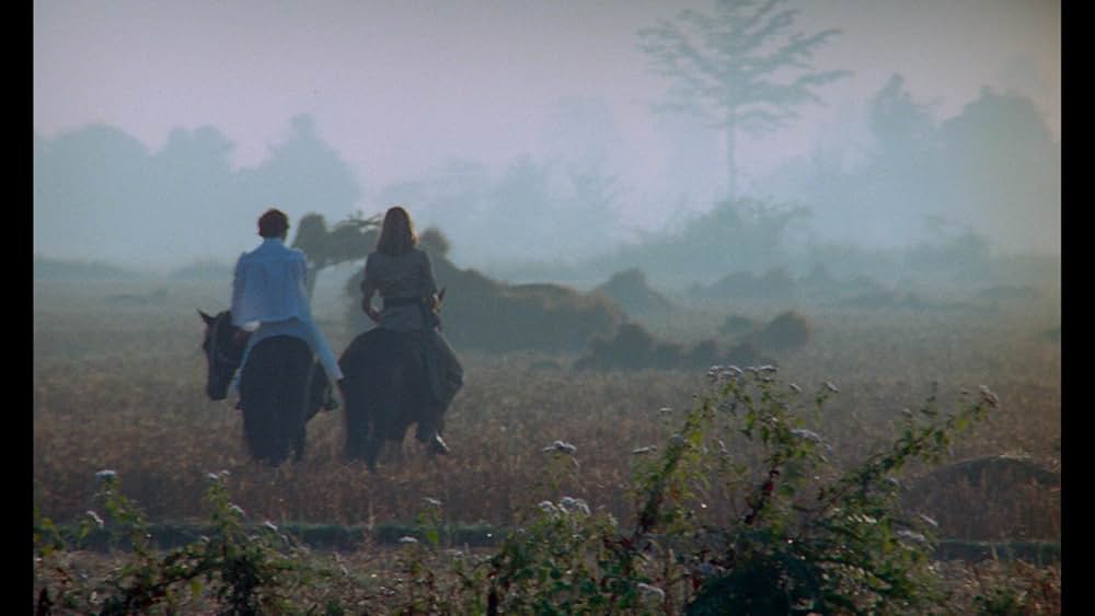 エマニエル夫人の画像