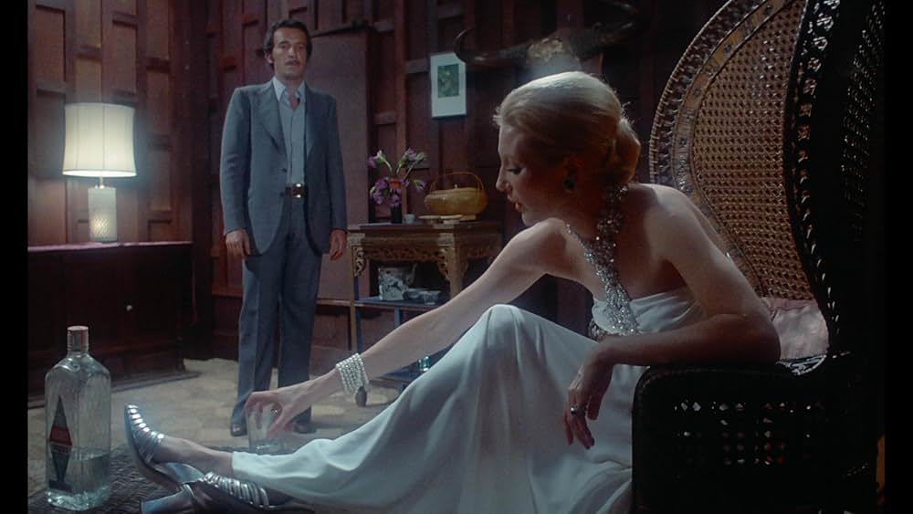 エマニエル夫人の画像