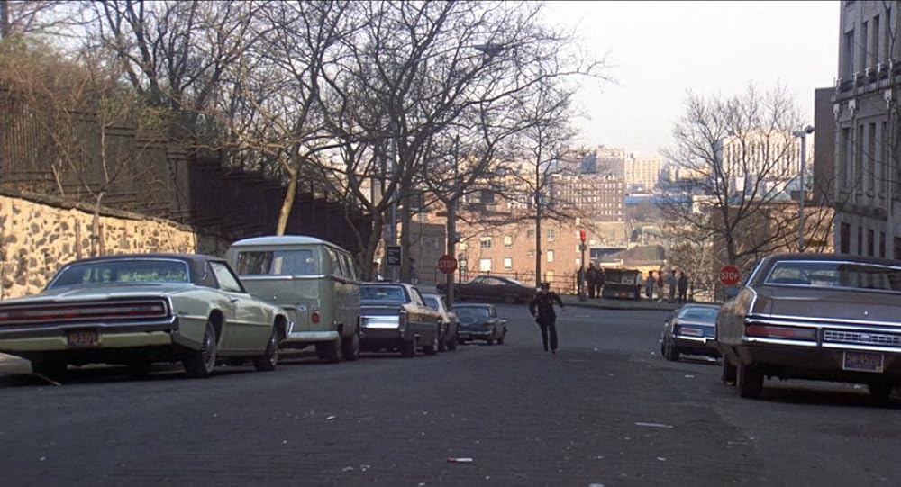 110番街交差点の画像