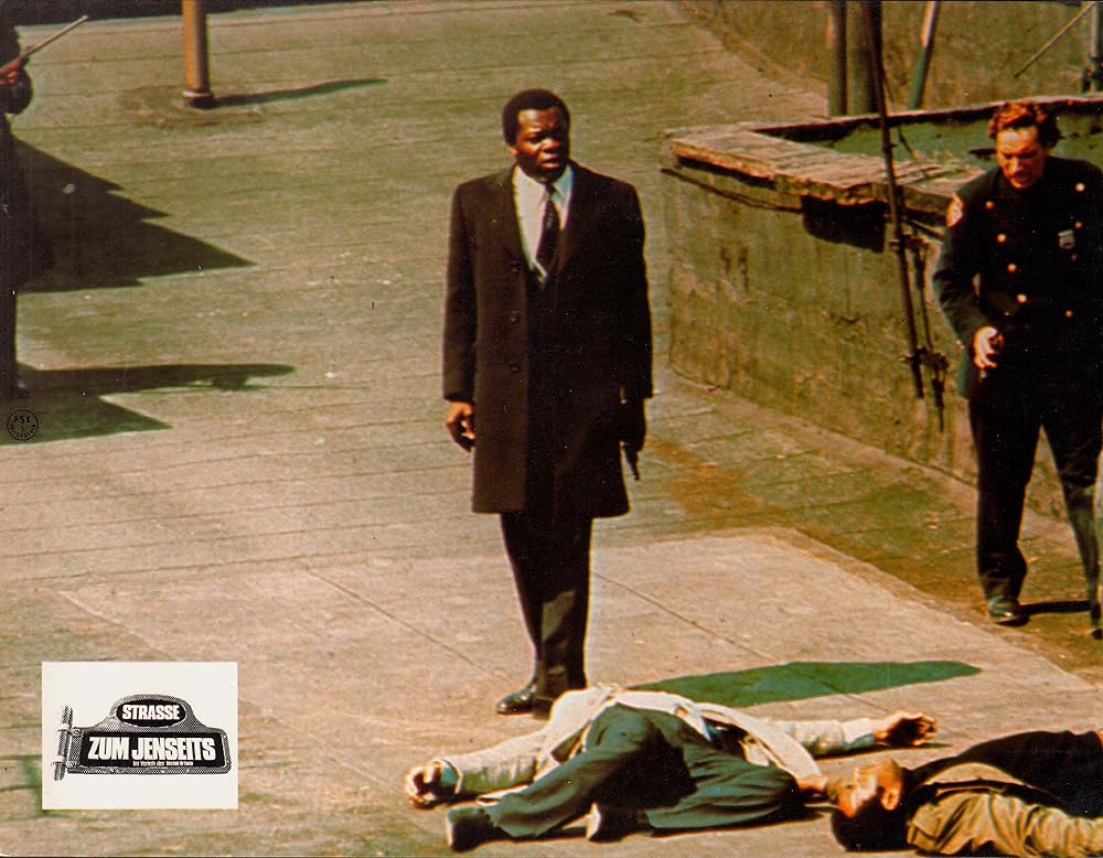 「110番街交差点」ヤフェット・コットーの画像