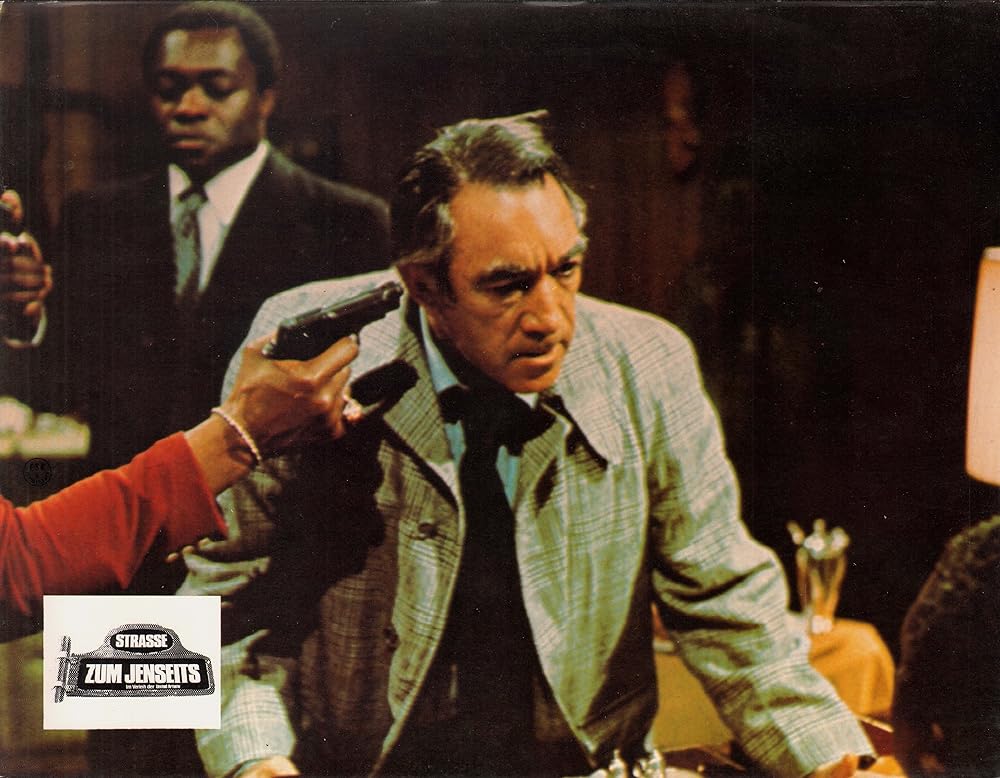 110番街交差点の画像