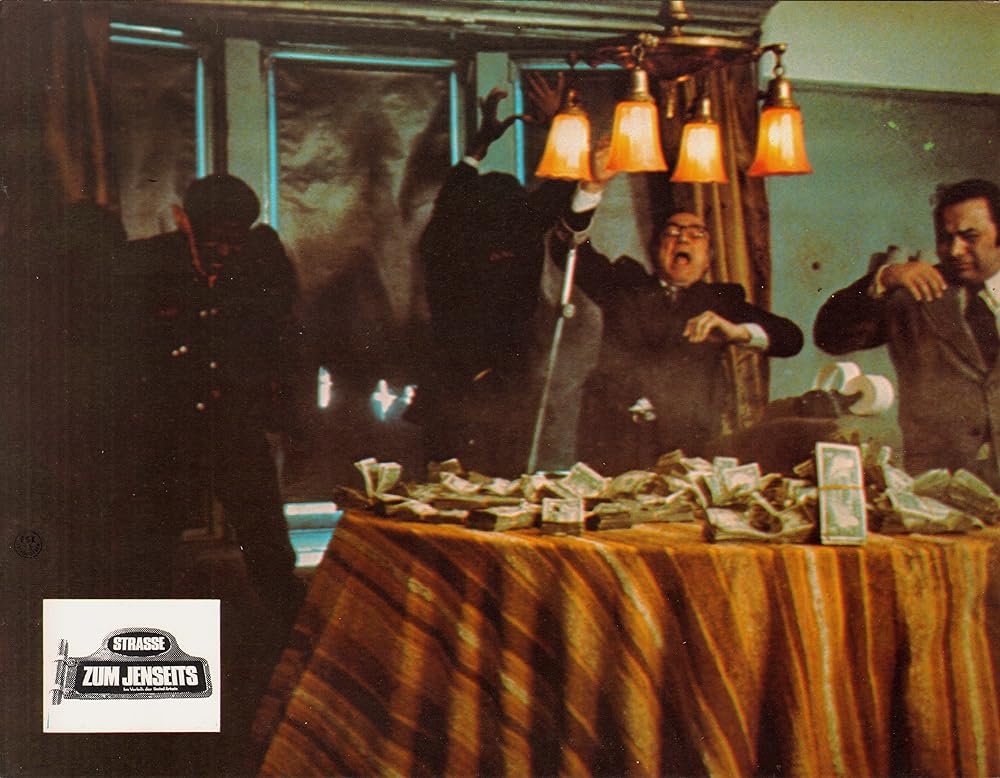 110番街交差点の画像