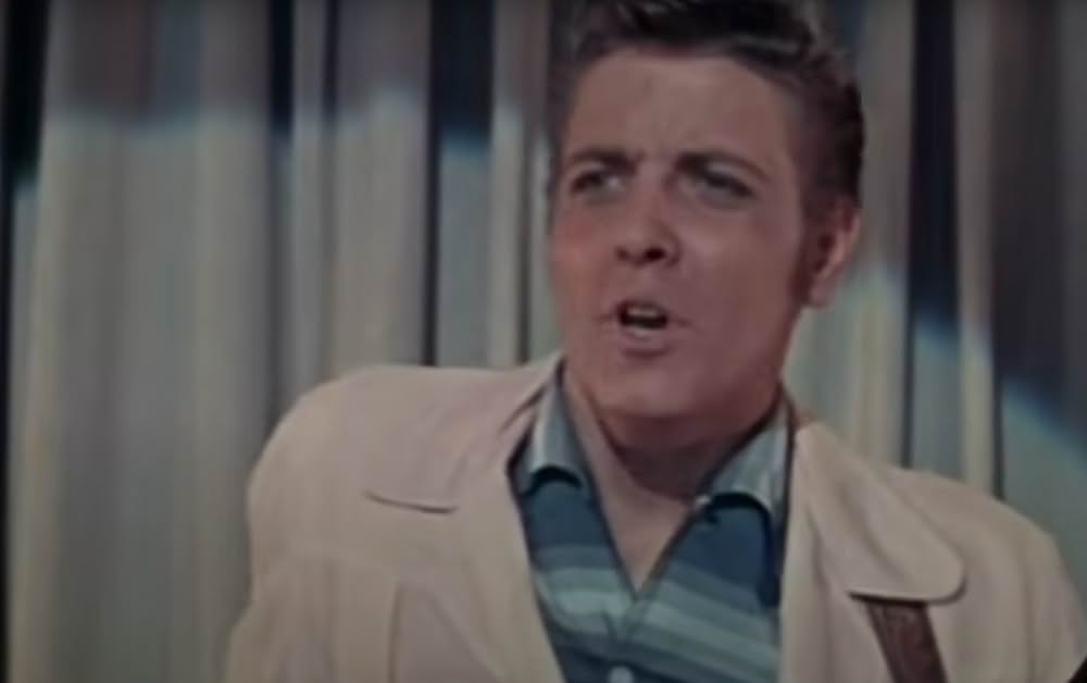 女はそれを我慢できないの画像