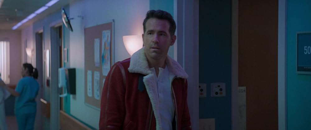 「スピリテッド」ライアン・レイノルズの画像