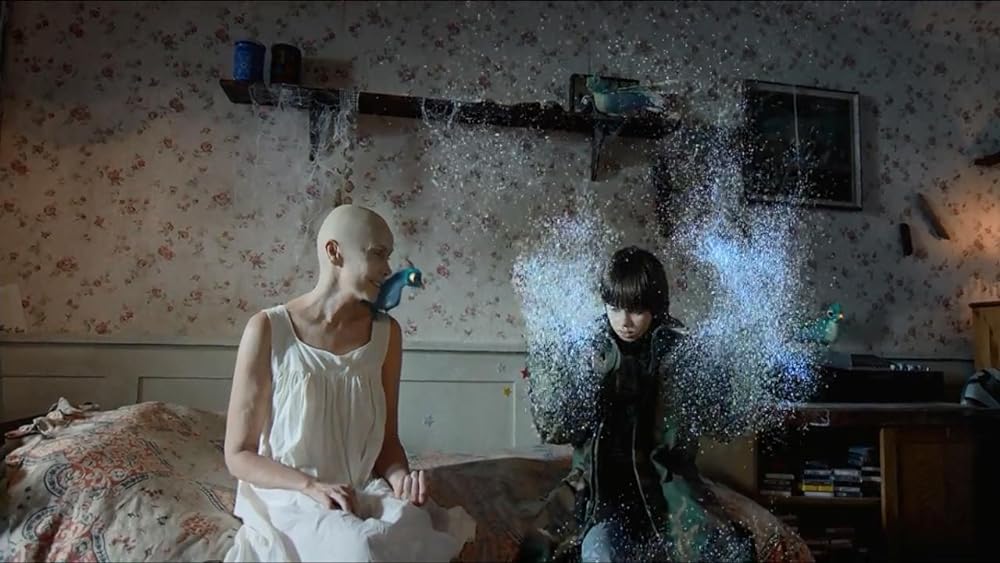 ルーカスと魔法の青いドアの画像