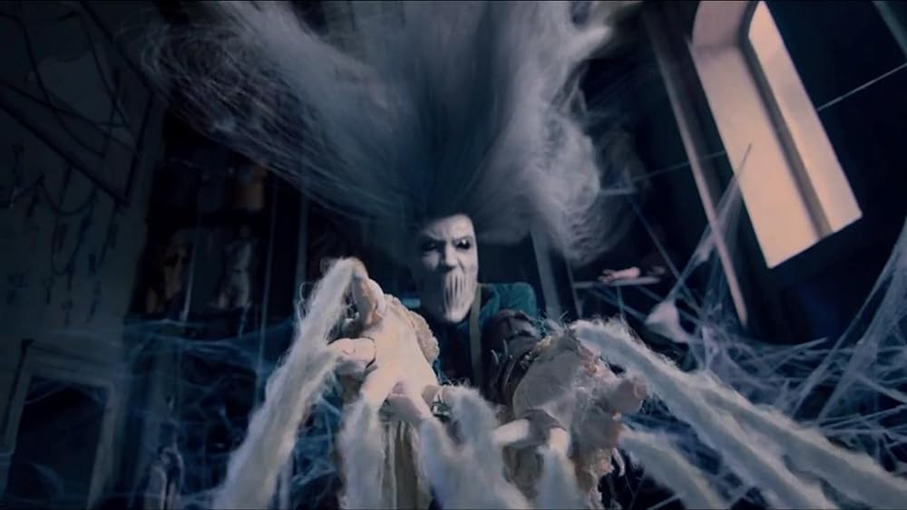 ルーカスと魔法の青いドアの画像