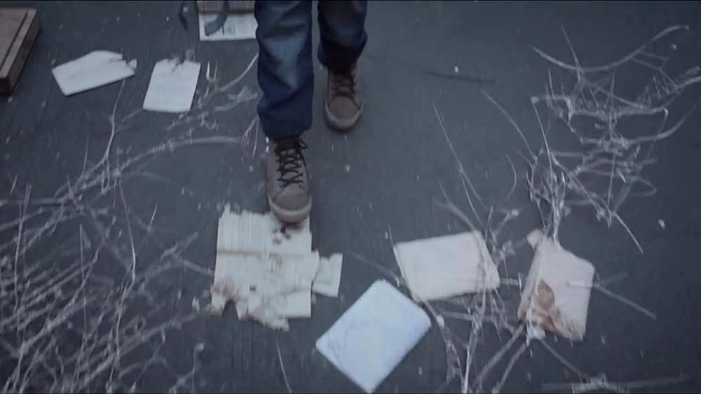 ルーカスと魔法の青いドアの画像