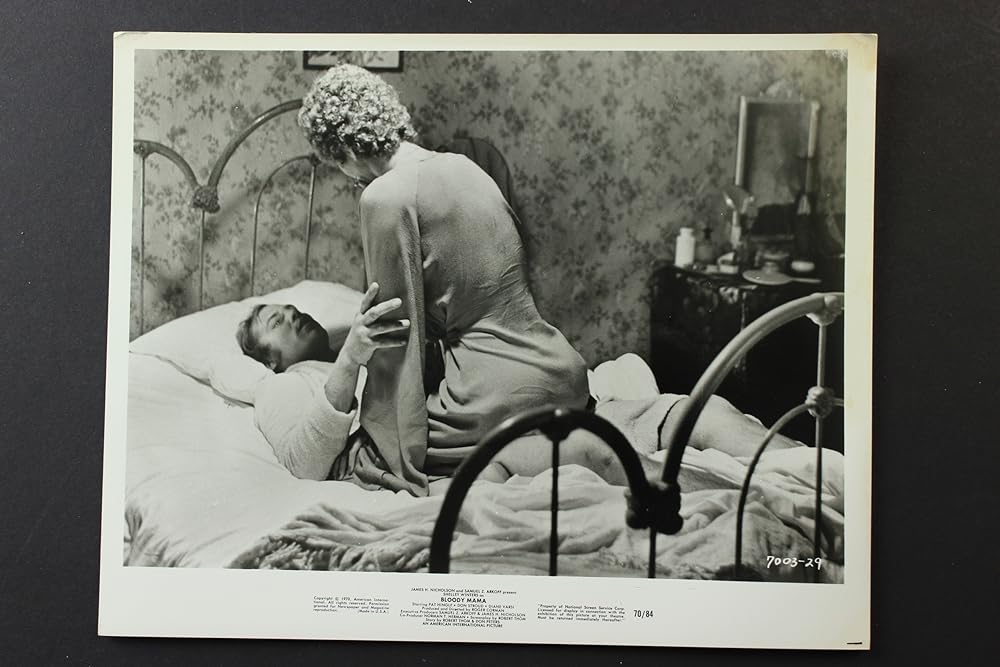 血まみれギャングママの画像