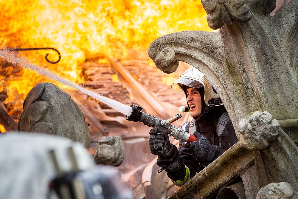 ノートルダム 炎の大聖堂の画像