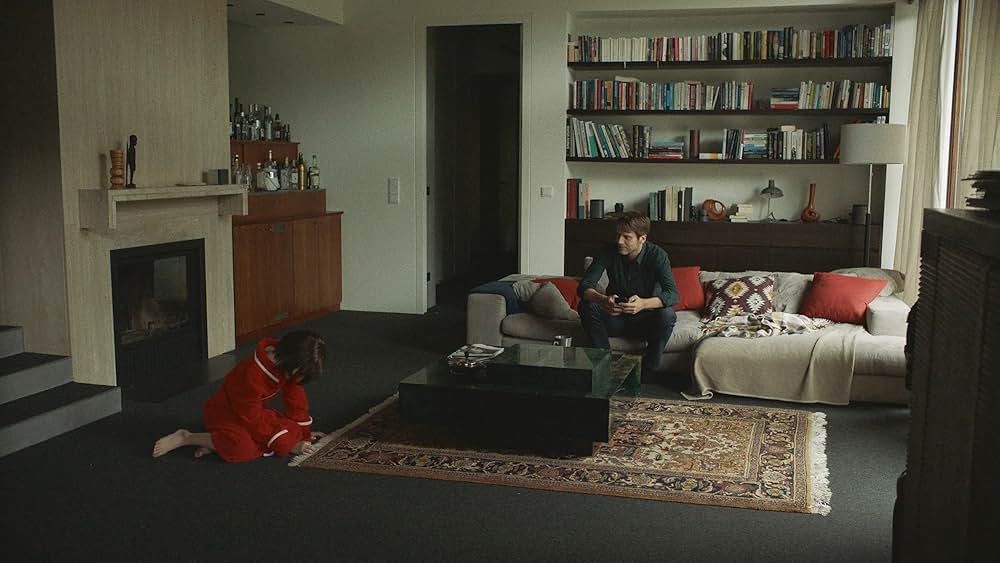 トラブル・ウィズ・ビーイング・ボーンの画像