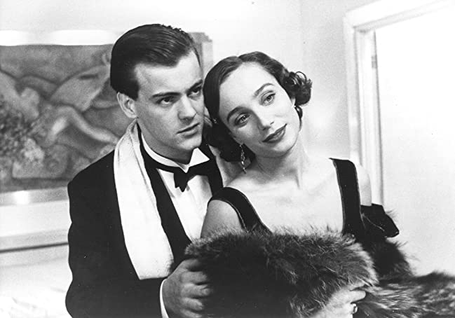 「ハンドフル・オブ・ダスト」クリスティン・スコット・トーマス & ルパート・グレイブスの画像